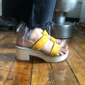 Atelier Sabot Romy Clogs Yellow